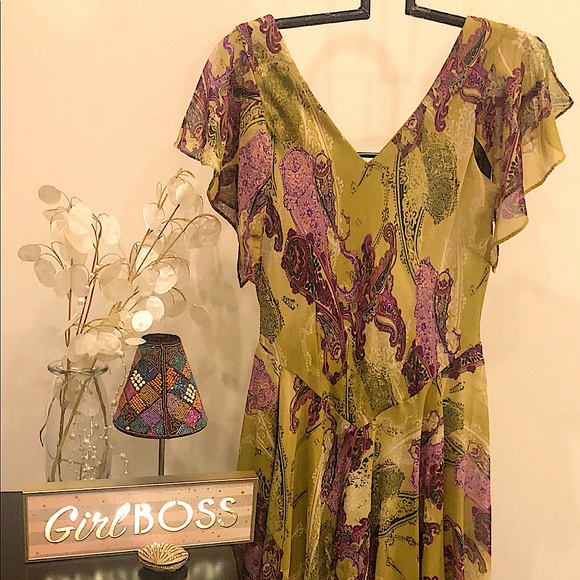 Amanda Lane Sequined Flow Dress - Picture 2 of 9